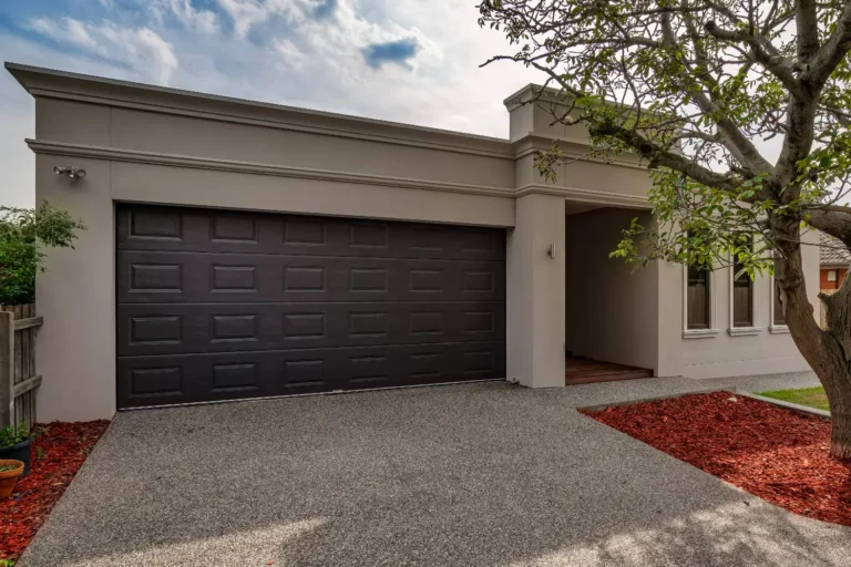 82_Stanford Monument insulated garage door